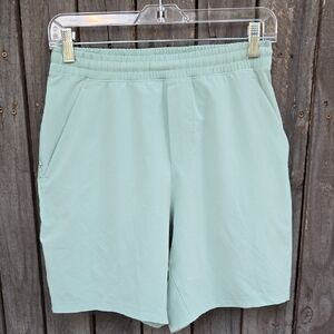 Lululemon Men's Light Green Shorts